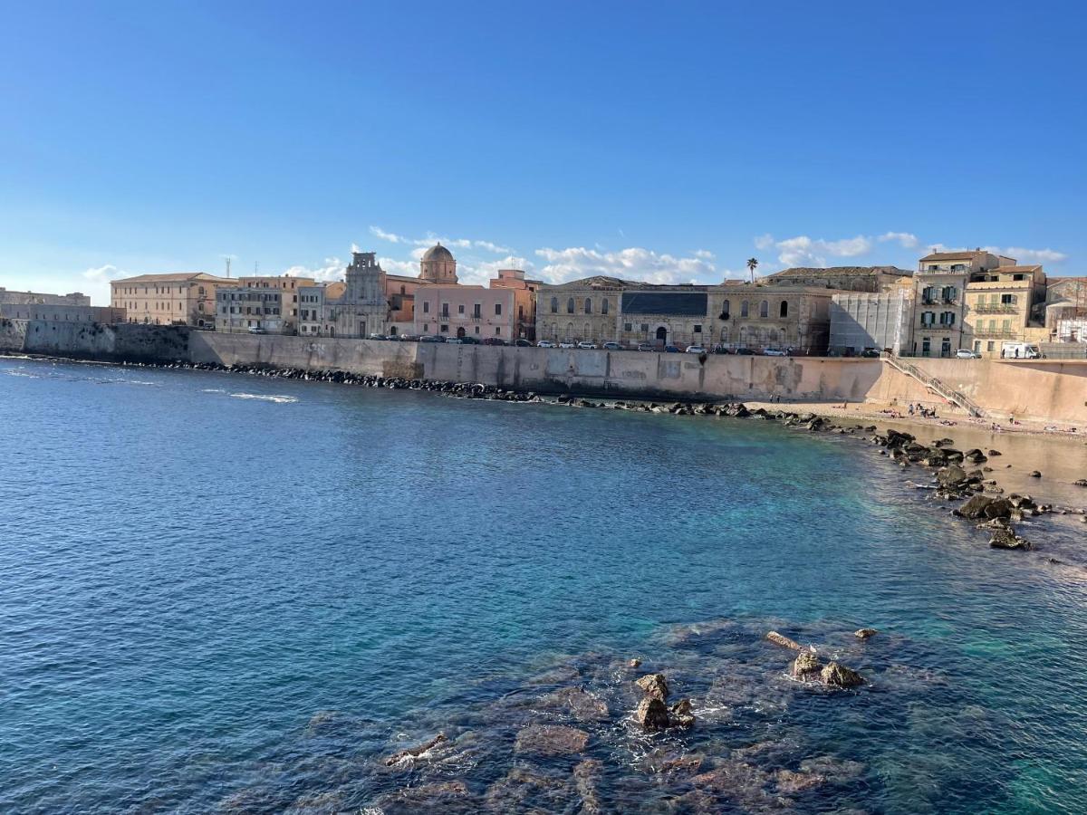 Oikia Sea Syracuse